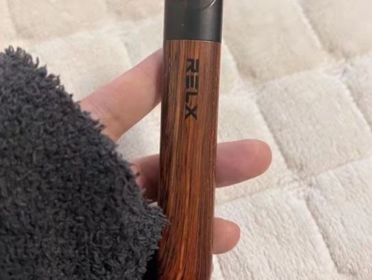 烟雾背后的真相	，抽RELX悦刻电子烟一段时间后，身体经历了什么？